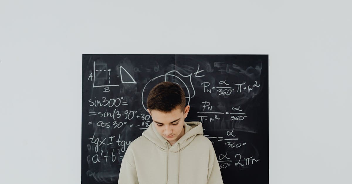 Cover Image for Engineer Degree Guide: Best Paths, Costs, and Careers