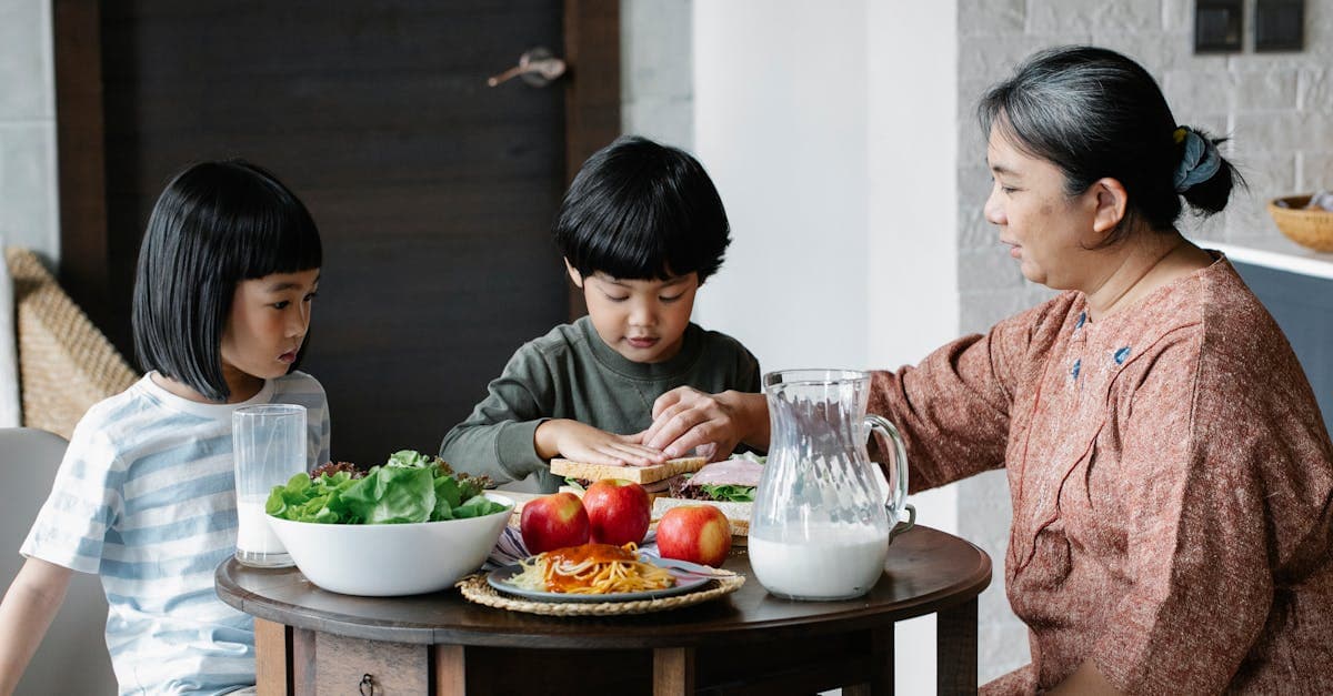 Cover Image for Homecare Buying Guide: 7 Smart Tips to Choose Right