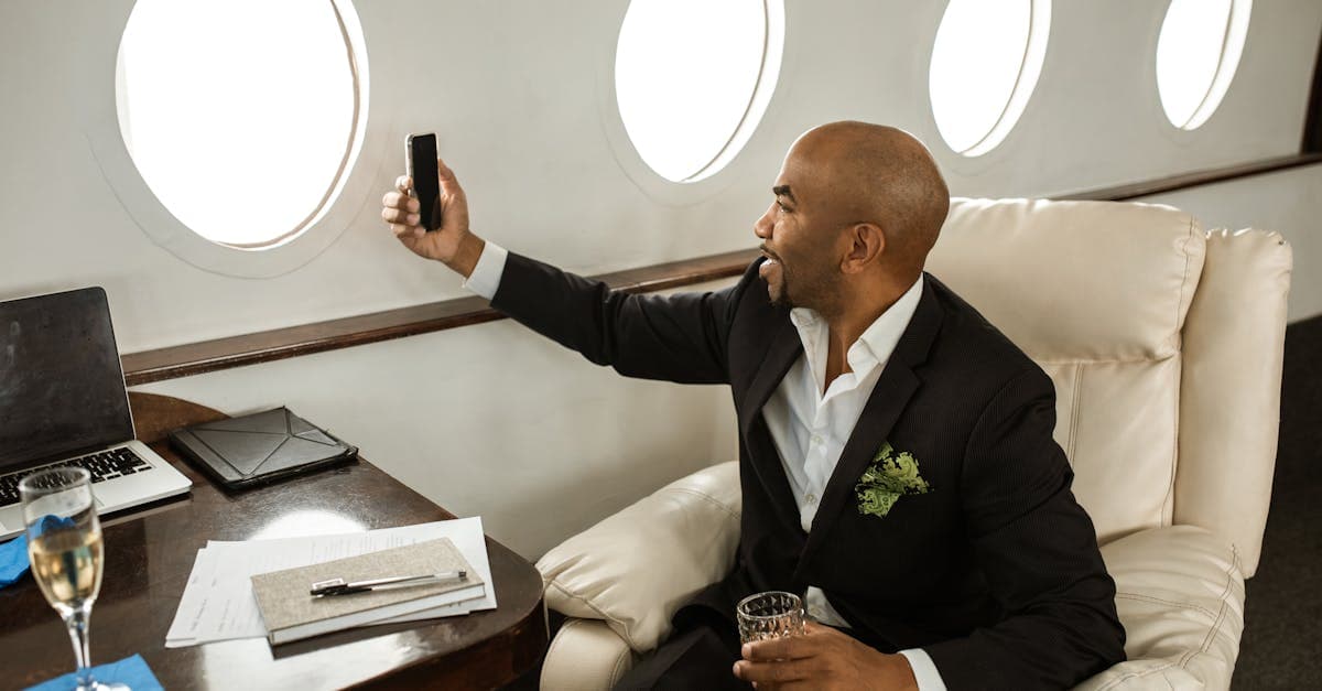 Cover Image for Private Flights Buying Guide: 7 Smart Tips to Save